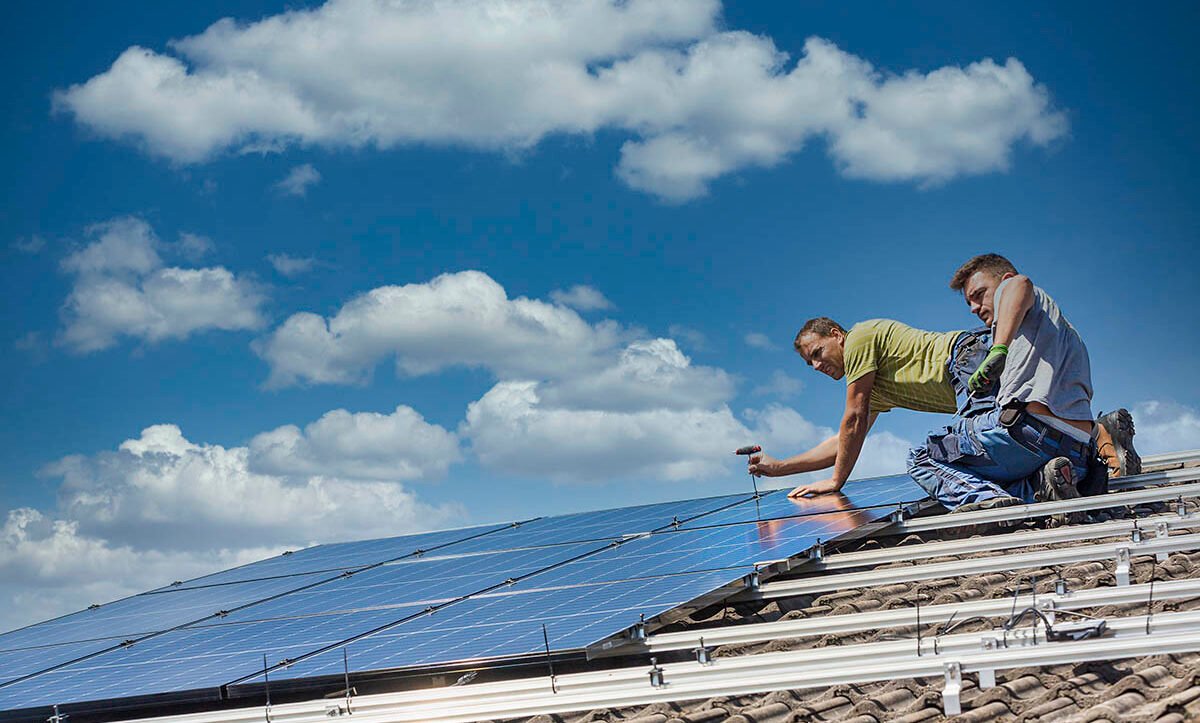 solar panel detach and reset