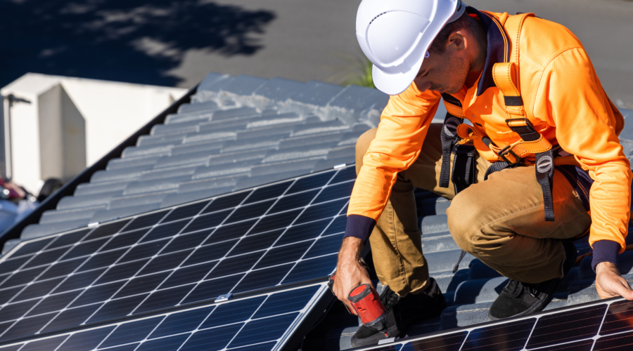 cost to remove and reinstall solar panels in 2025