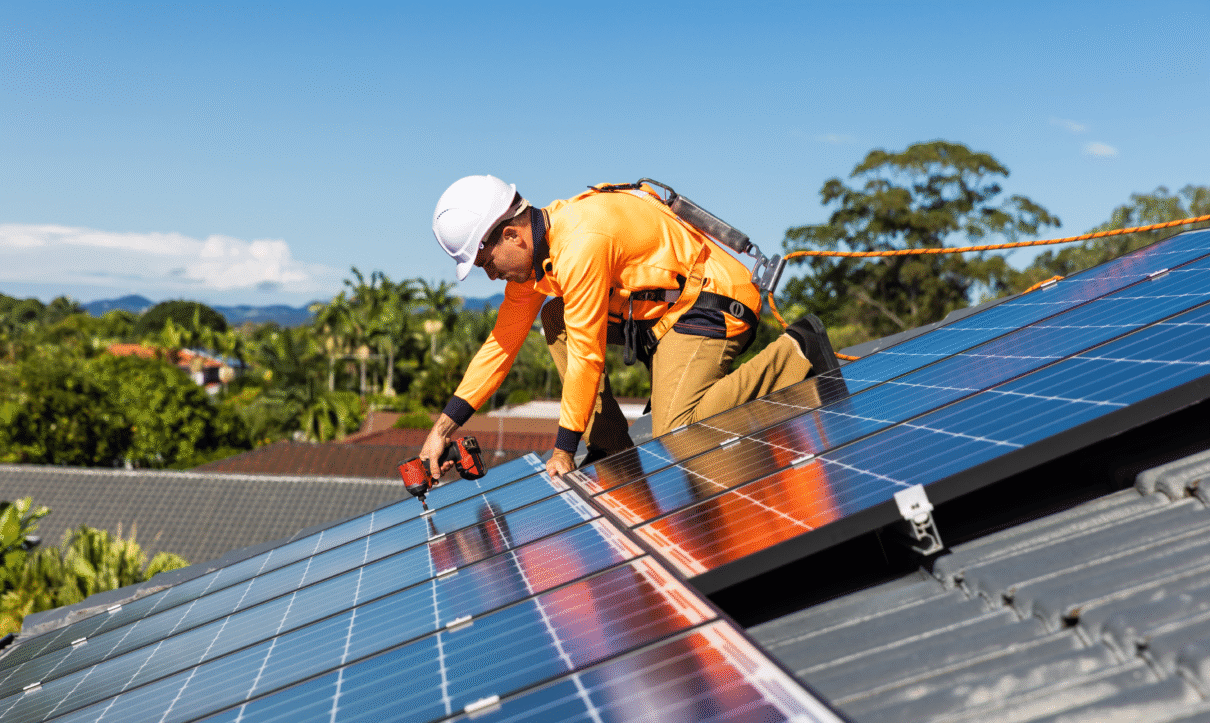 cotización desmontar paneles solares